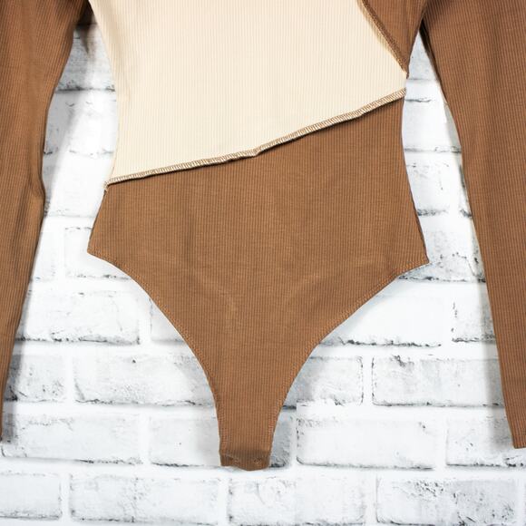 Naked Wardrobe Brown Color Block Ribbed Knit Long Sleeve Bodysuit Size Medium - Picture 3 of 12